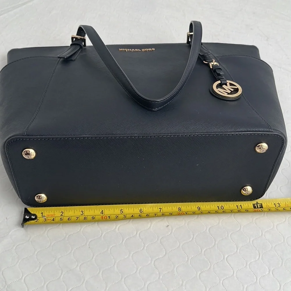 Michael Kors navy blue Jet Set large tote 30F4GTTT9L-414